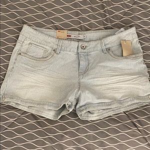 Levi’s Jean shorts